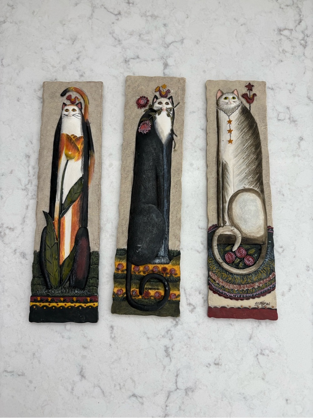 Handcrafted Cat Trio Wall Plaques – Multicolor